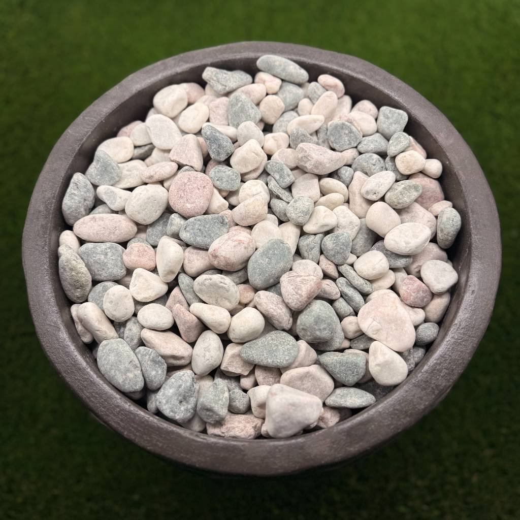 Mixed Pebbles (15-25mm)