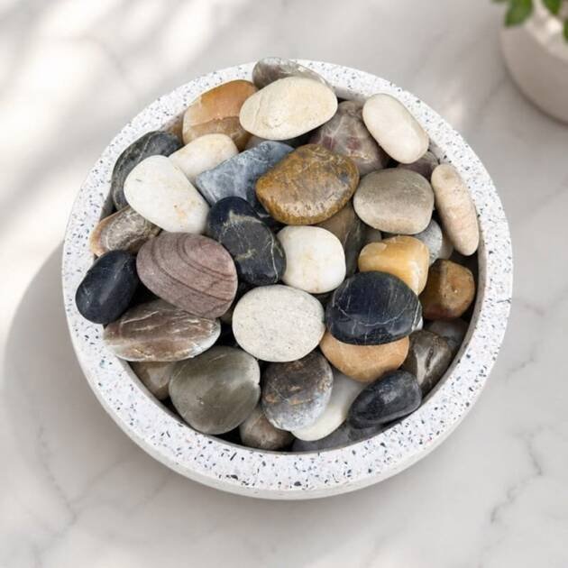 BDP05 Riverstone Mix Pebbles (3-5cm) 10kg Bag